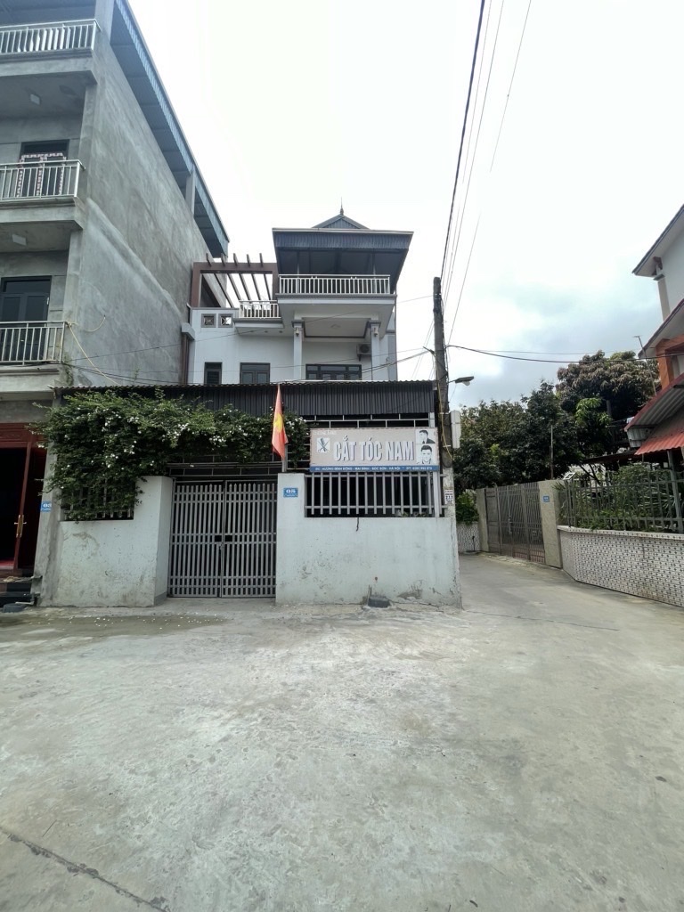 Nhà Lô Góc Đông Mai - 135m - MT 7,8m - 3 tầng - 5,4 tỷ (hàng hiếm)